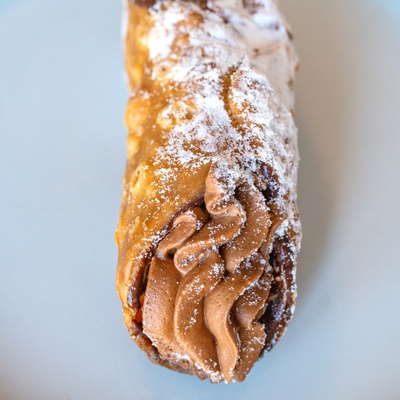 Sicilian Style Small Cannoli